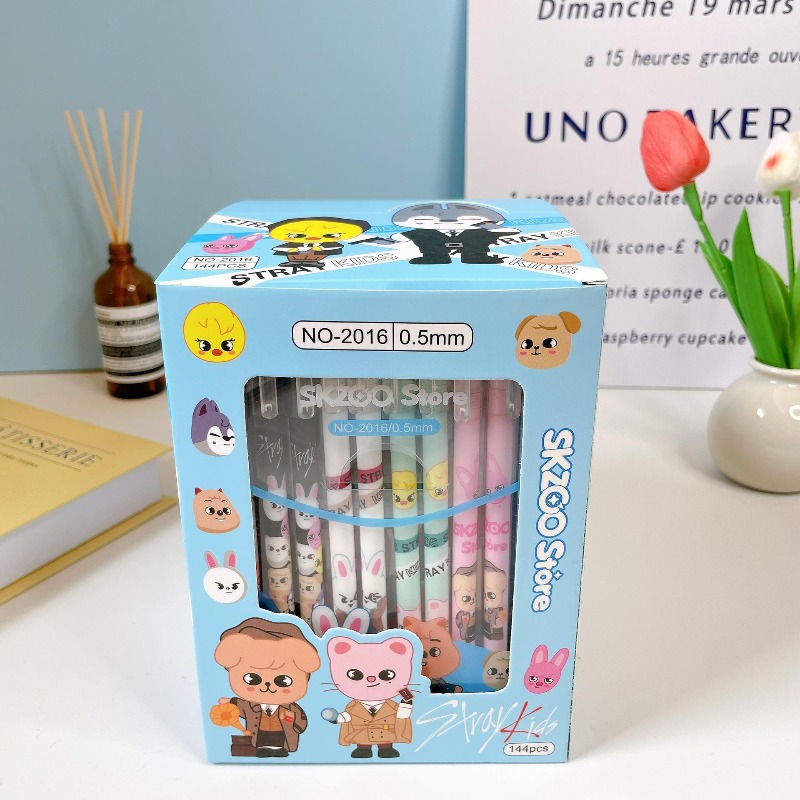 SKZOO Wolf chan Dwaekki Bbokar - مراجعة Stationery Warehouse وسعره