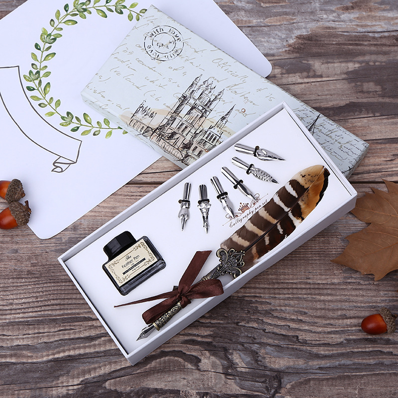 Retro Feather Dip Pen Writing  - مراجعة Self Inking Stamp وسعره